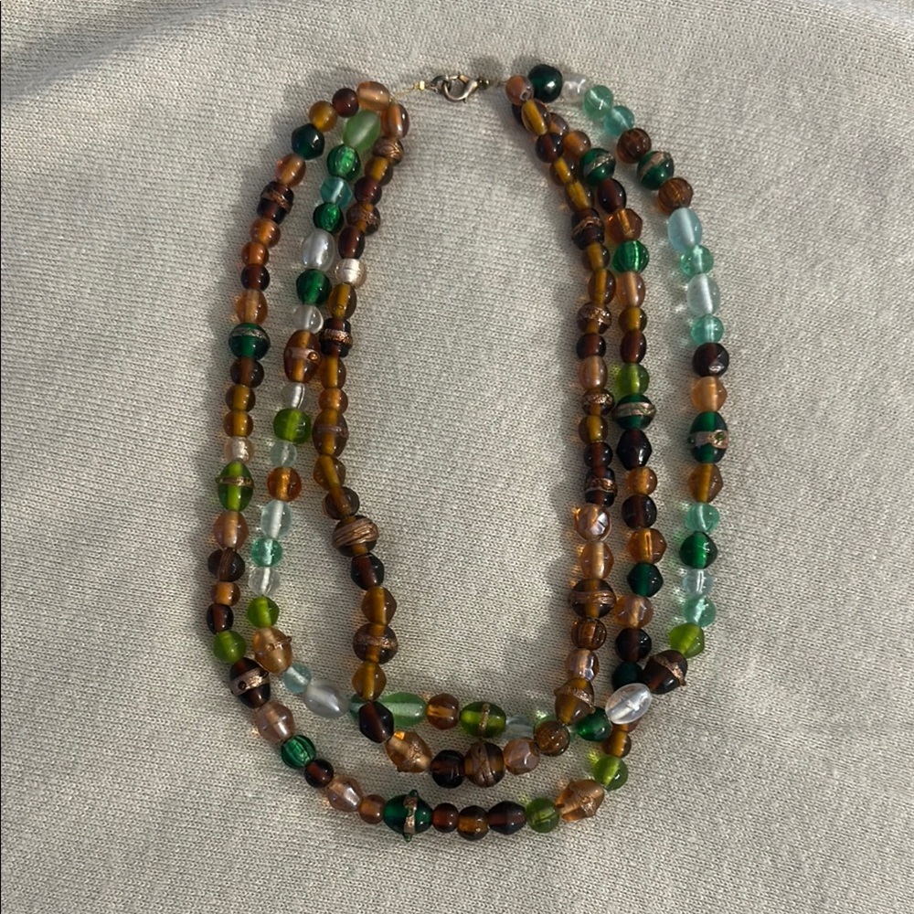 Elegant Multicolor Beaded Necklace